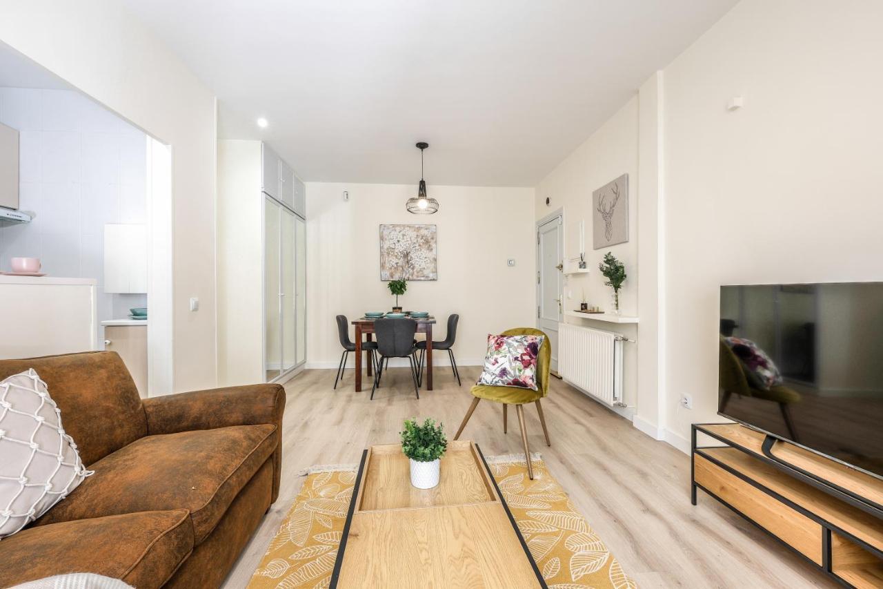 Tirso De Molina Apartamento Madrid Exterior foto